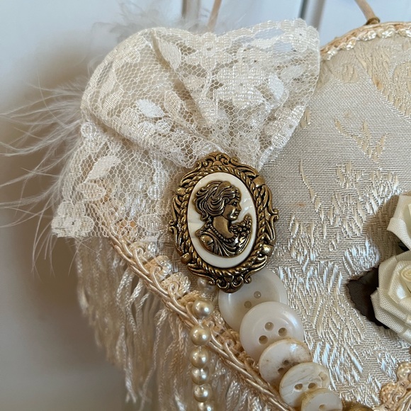 Heart decor - Picture 4 of 7